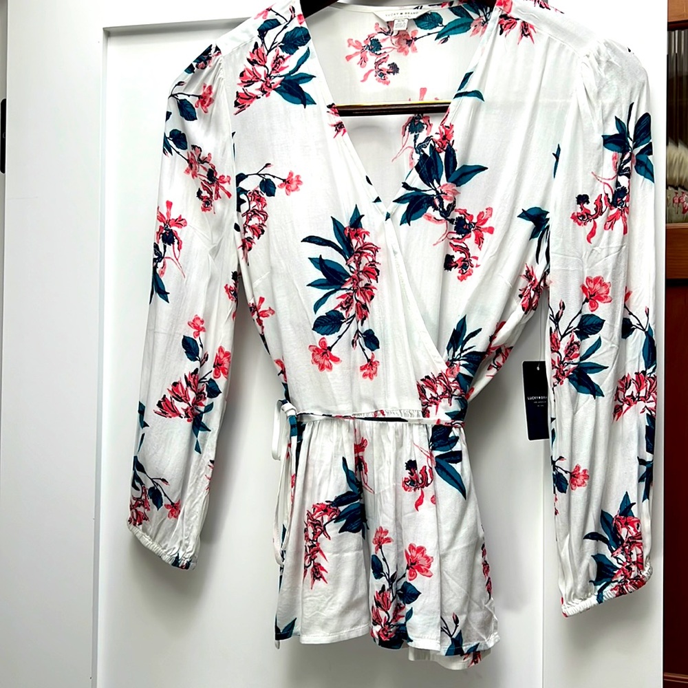 Lucky Brand stylish brand new top